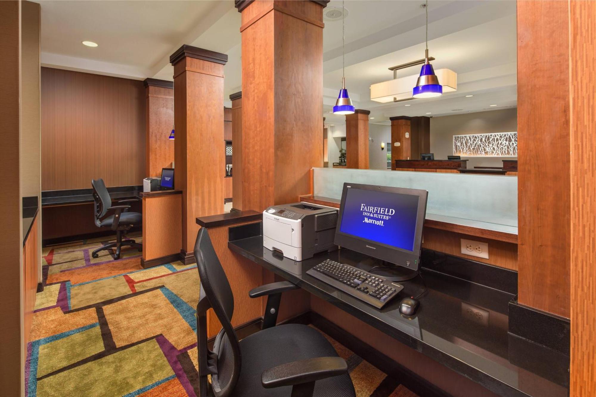Fairfield Inn And Suites Клівленд Екстер'єр фото
